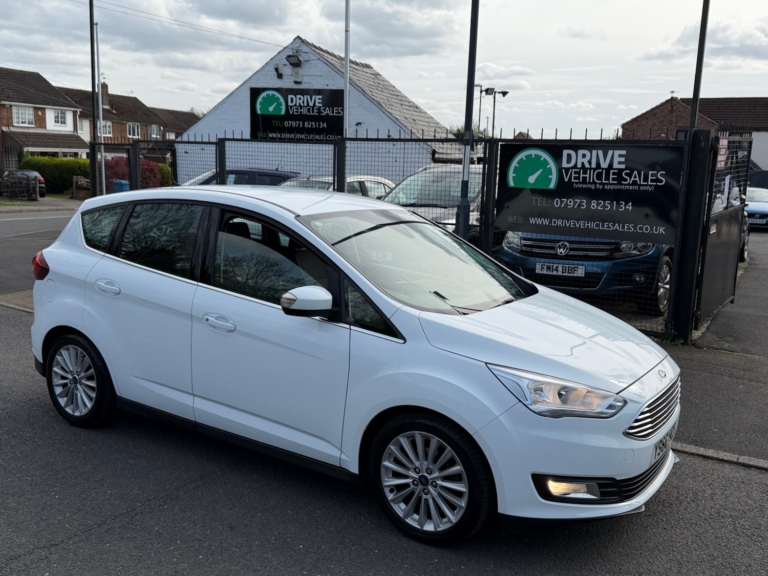 Used Ford C-Max 2016 for sale - 78199170: Photo 1