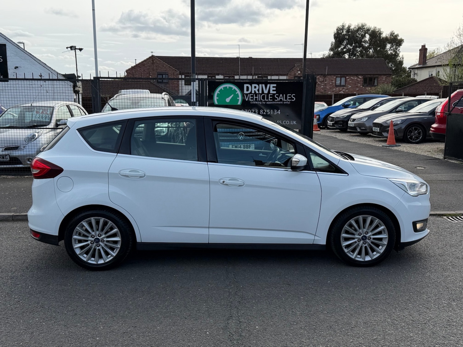 Used Ford C-Max 2016 for sale - 78199170: Photo 3