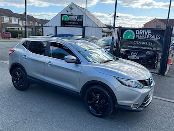 Used Nissan Qashqai 2015 for sale - 76067741: Photo