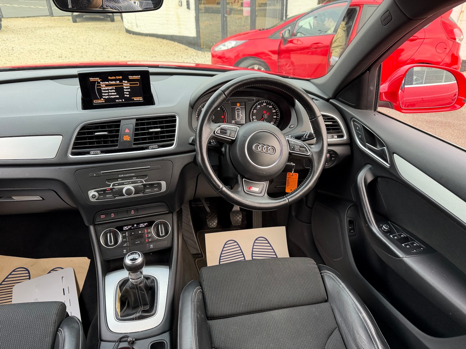 Used Audi Q3 2015 for sale - 77070024: Photo 11