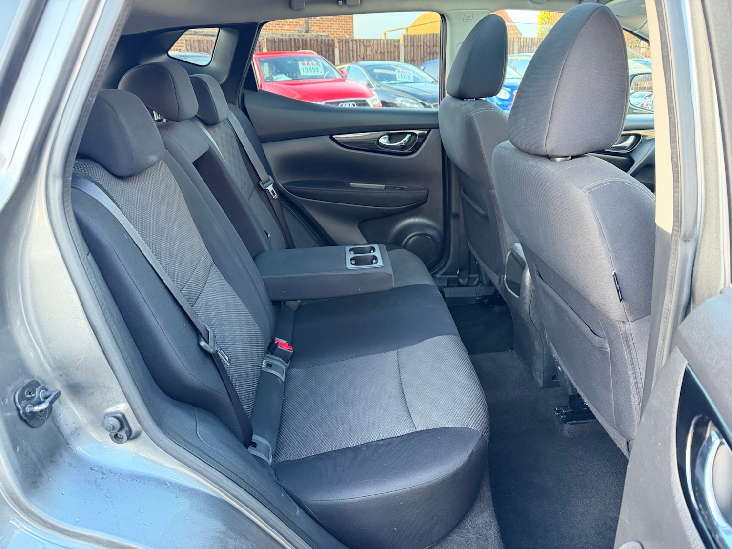 Used Nissan Qashqai 2015 for sale - 77235433: Photo 15