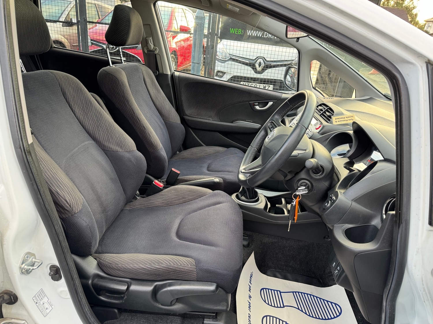 Used Honda Jazz 2014 for sale - 76737986: Photo 12