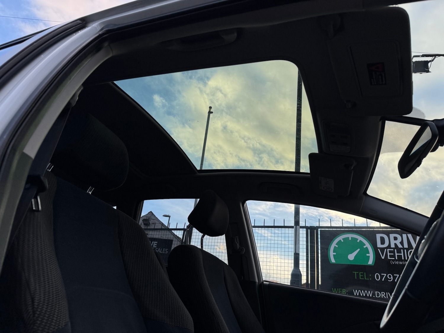 Used Honda Jazz 2014 for sale - 76737986: Photo 19