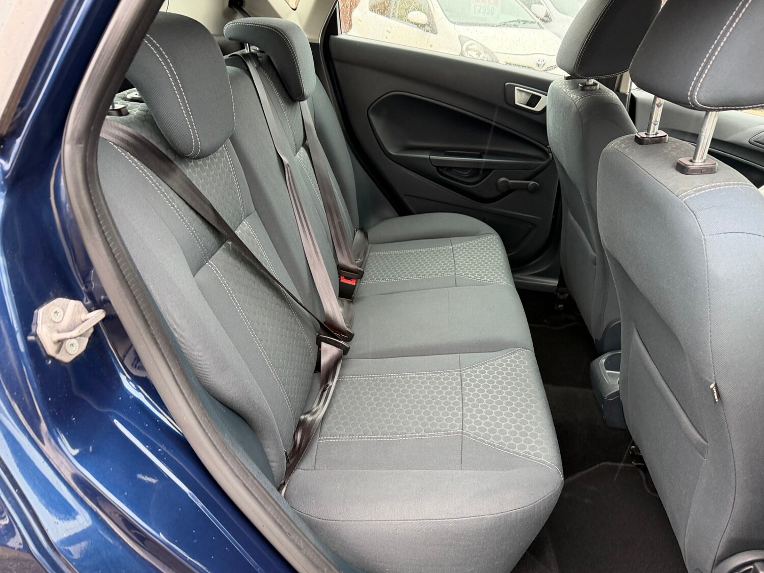 Used Ford Fiesta 2011 for sale - 77640632: Photo 15