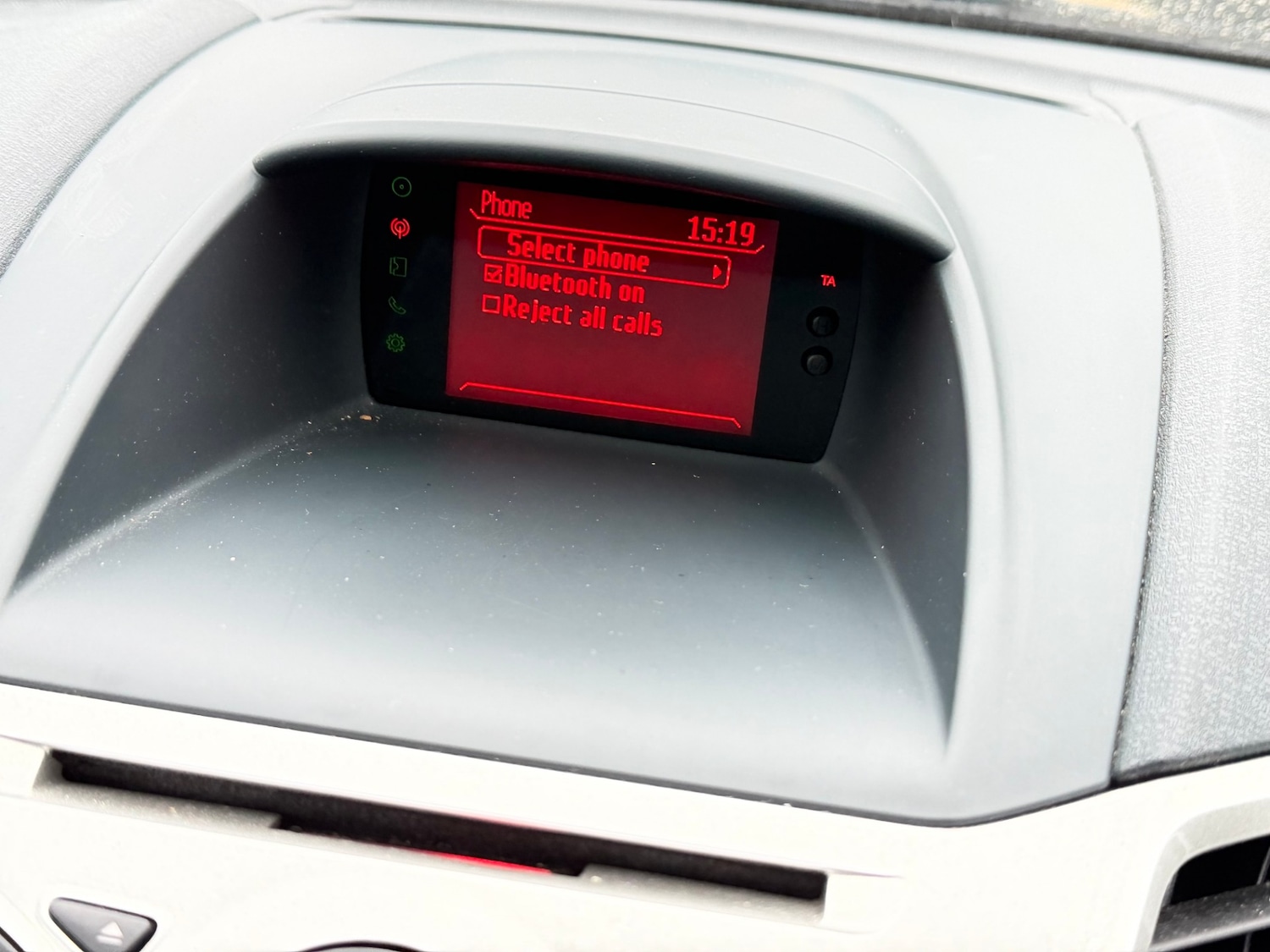 Used Ford Fiesta 2011 for sale - 77640632: Photo 20