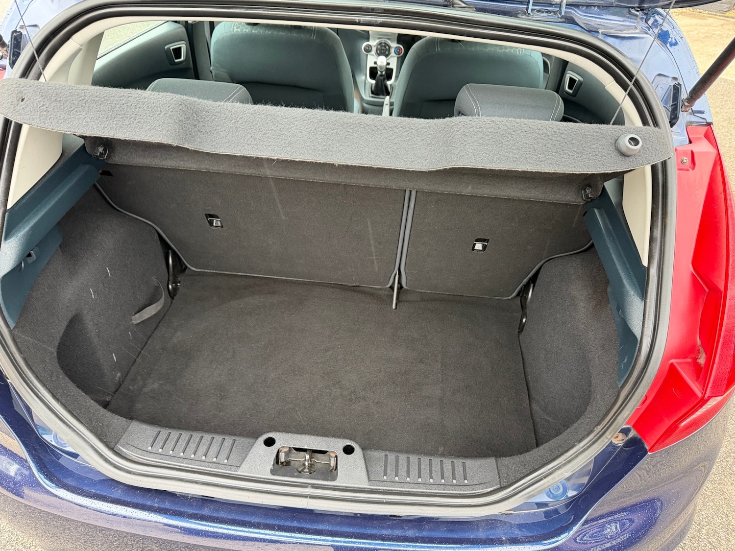 Used Ford Fiesta 2011 for sale - 77640632: Photo 27