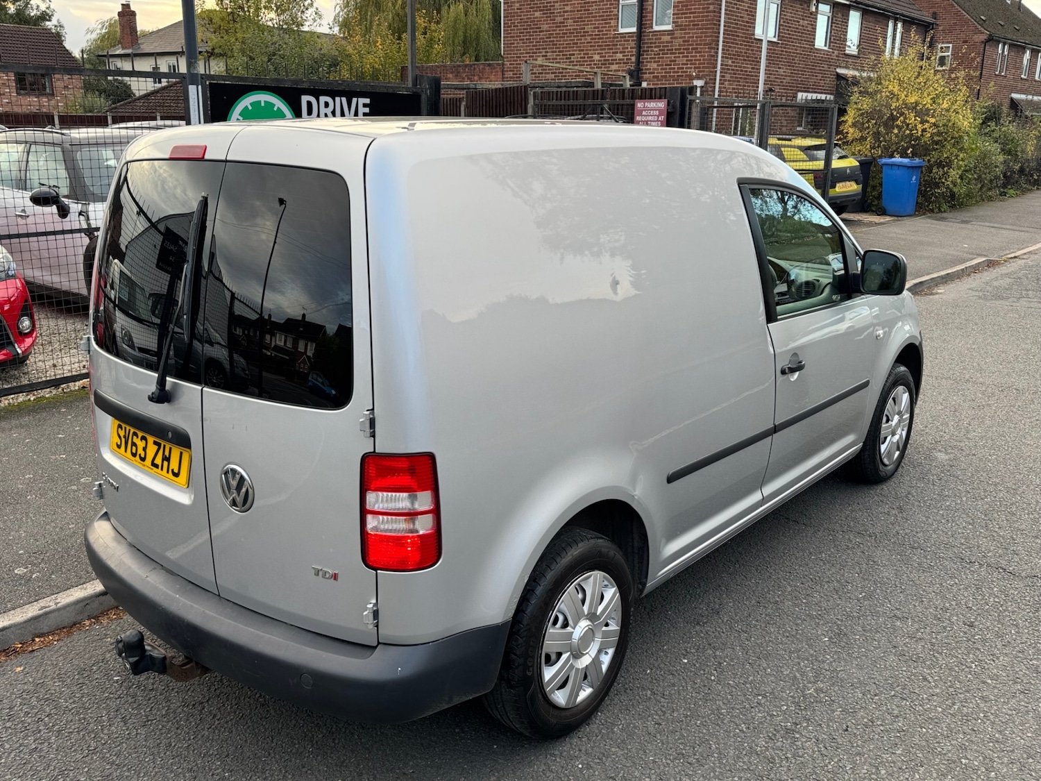 Used Volkswagen Caddy 2013 for sale - 76384566: Photo 4