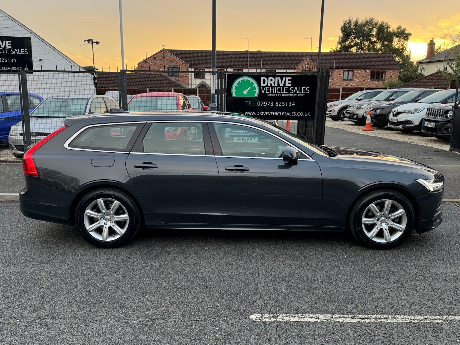 Used Volvo V90 2019 for sale - 76438221: Photo 3