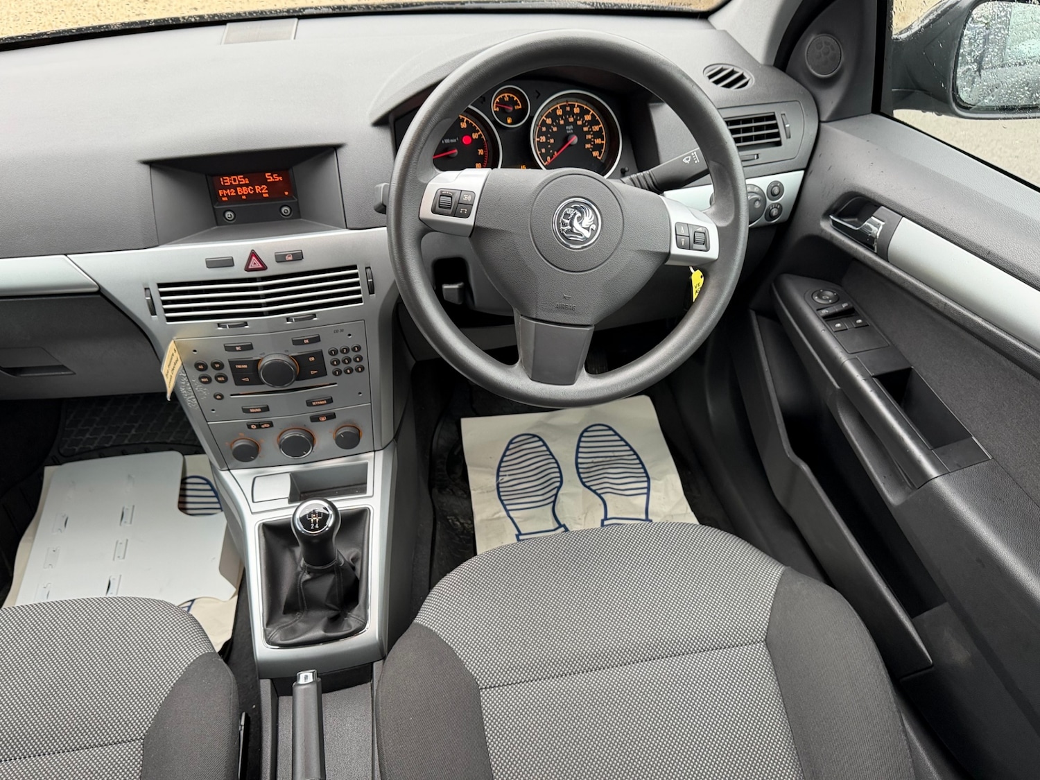 Used Vauxhall Astra 2010 for sale - 77461087: Photo 12