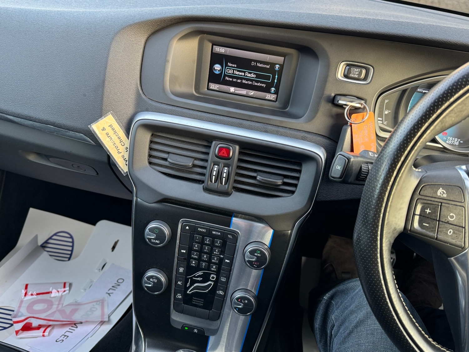 Used Volvo V40 2016 for sale - 76567828: Photo 18