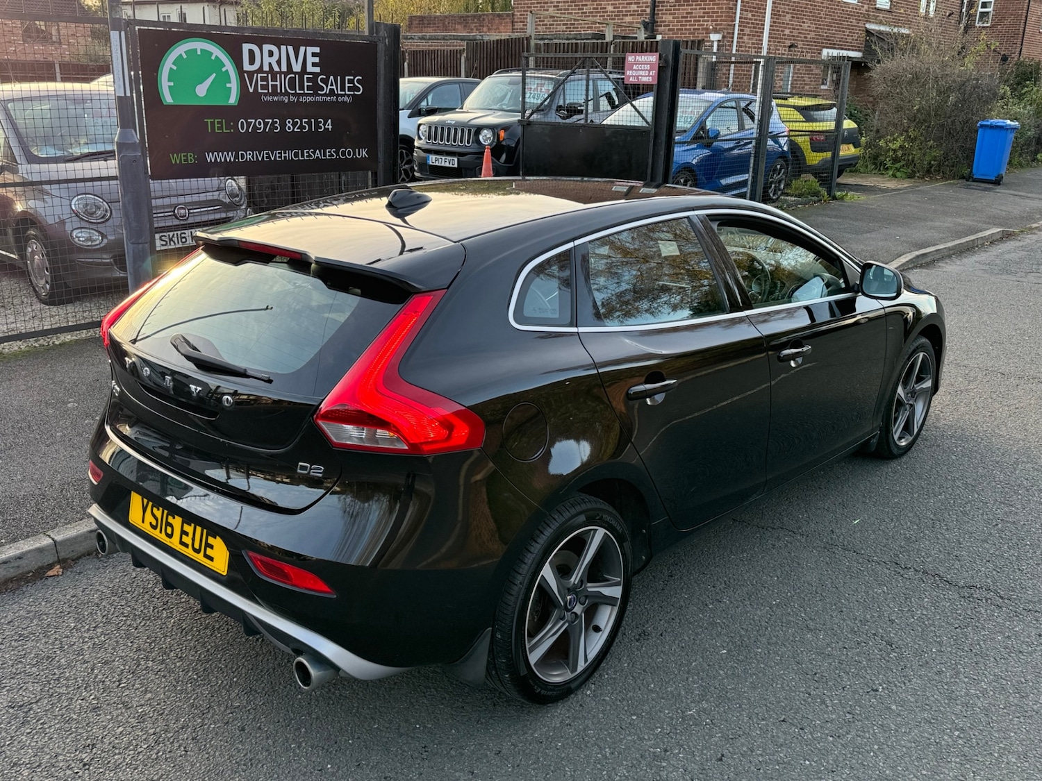 Used Volvo V40 2016 for sale - 76567828: Photo 4