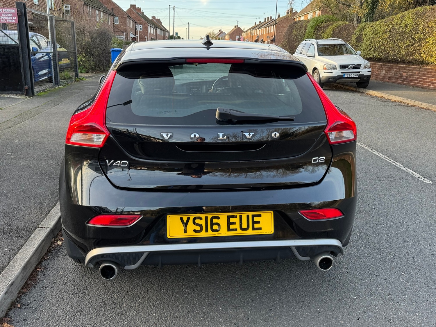 Used Volvo V40 2016 for sale - 76567828: Photo 5