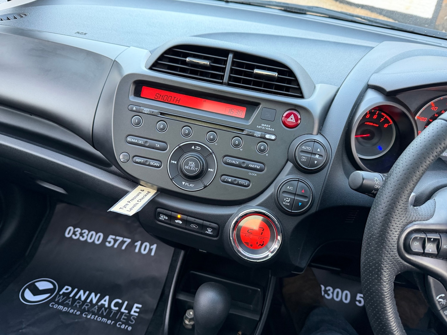 Used Honda Jazz 2011 for sale - 77170808: Photo 17