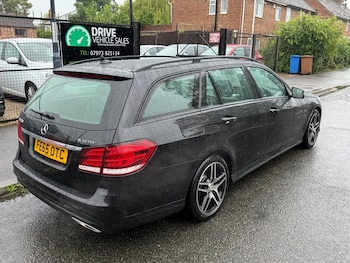 Used Mercedes-Benz E Class 2015 for sale - 78871387: Photo