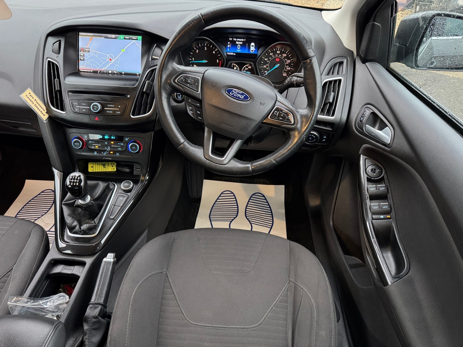 Used Ford Focus 2015 for sale - 76818050: Photo 11