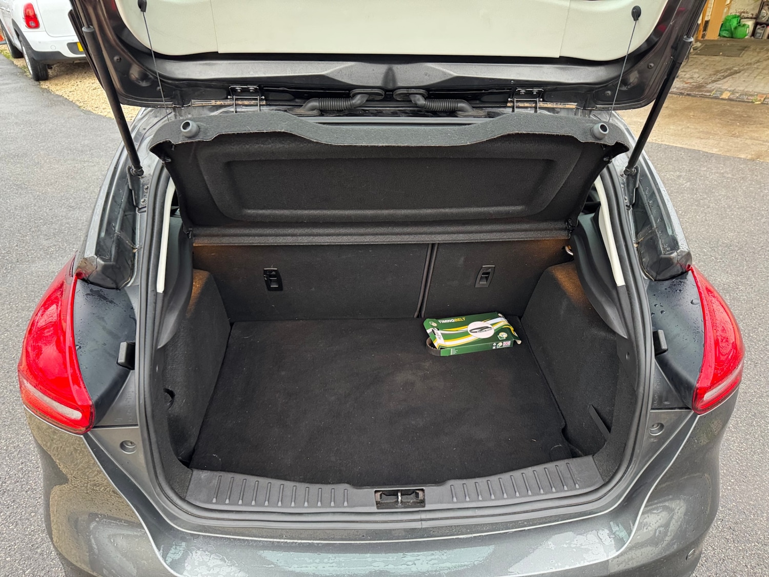 Used Ford Focus 2015 for sale - 76818050: Photo 23