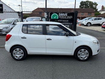 Used Skoda Fabia 2010 for sale - 79099102: Photo