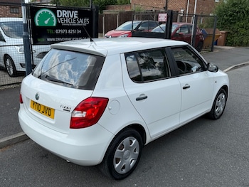 Used Skoda Fabia 2010 for sale - 79099102: Photo