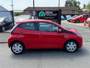 Used Toyota AYGO 2017 for sale - 79418222: Photo