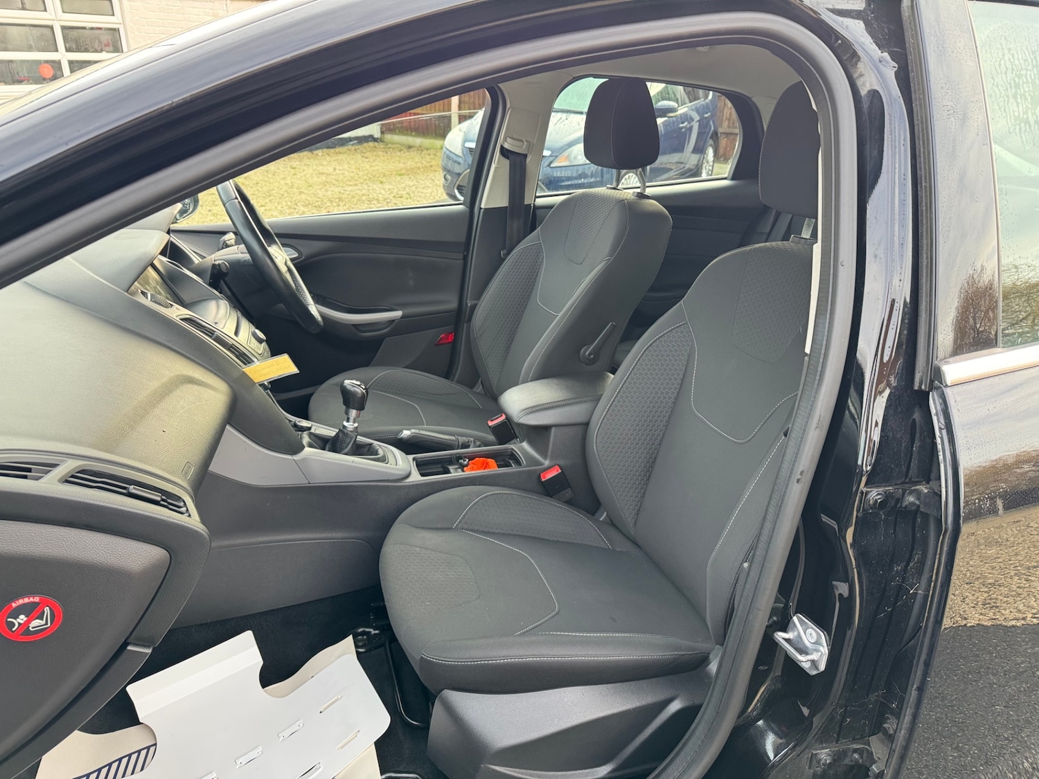 Used Ford Focus 2016 for sale - 76932309: Photo 11