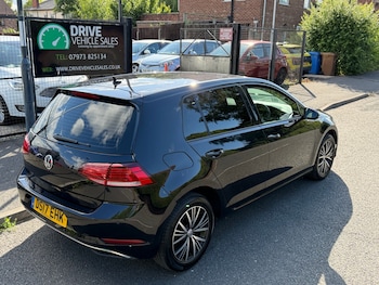Used Volkswagen Golf 2017 for sale - 78838919: Photo