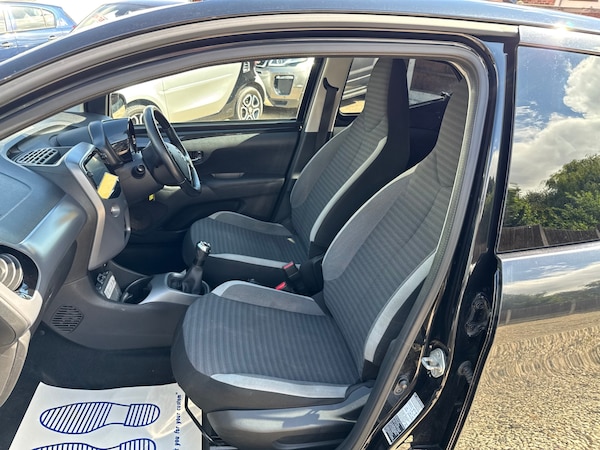 Used Toyota AYGO 2019 for sale - 75077649: Photo 14