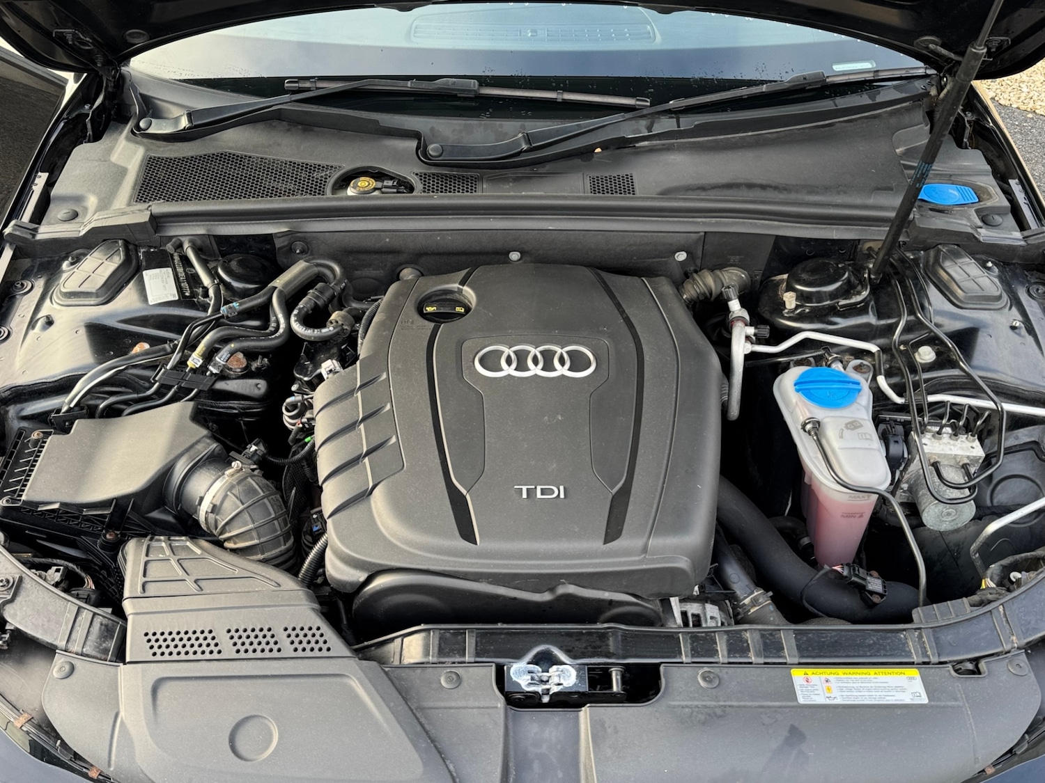 Used Audi A4 2014 for sale - 77012029: Photo 9