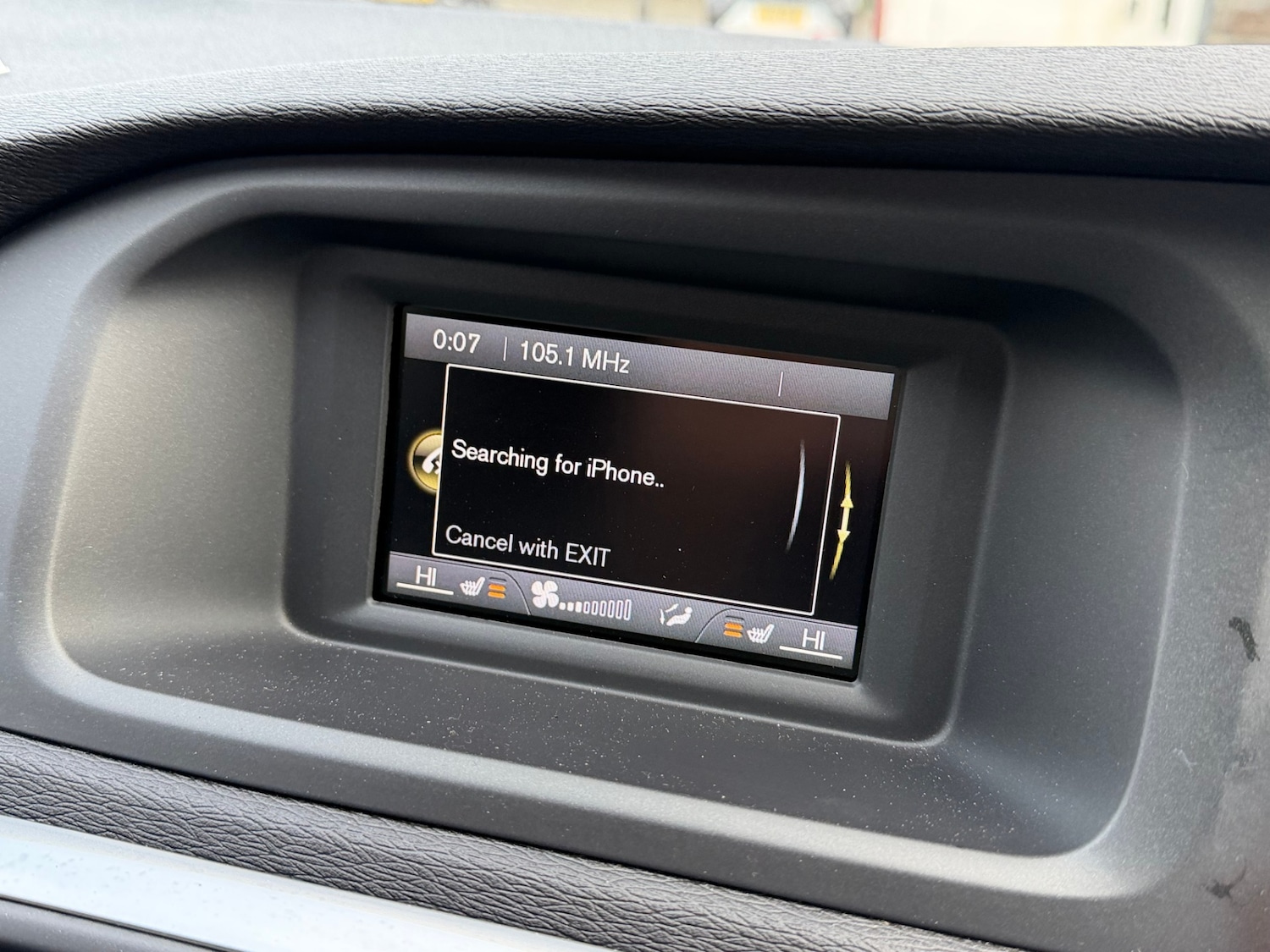 Used Volvo V40 2016 for sale - 77069366: Photo 17