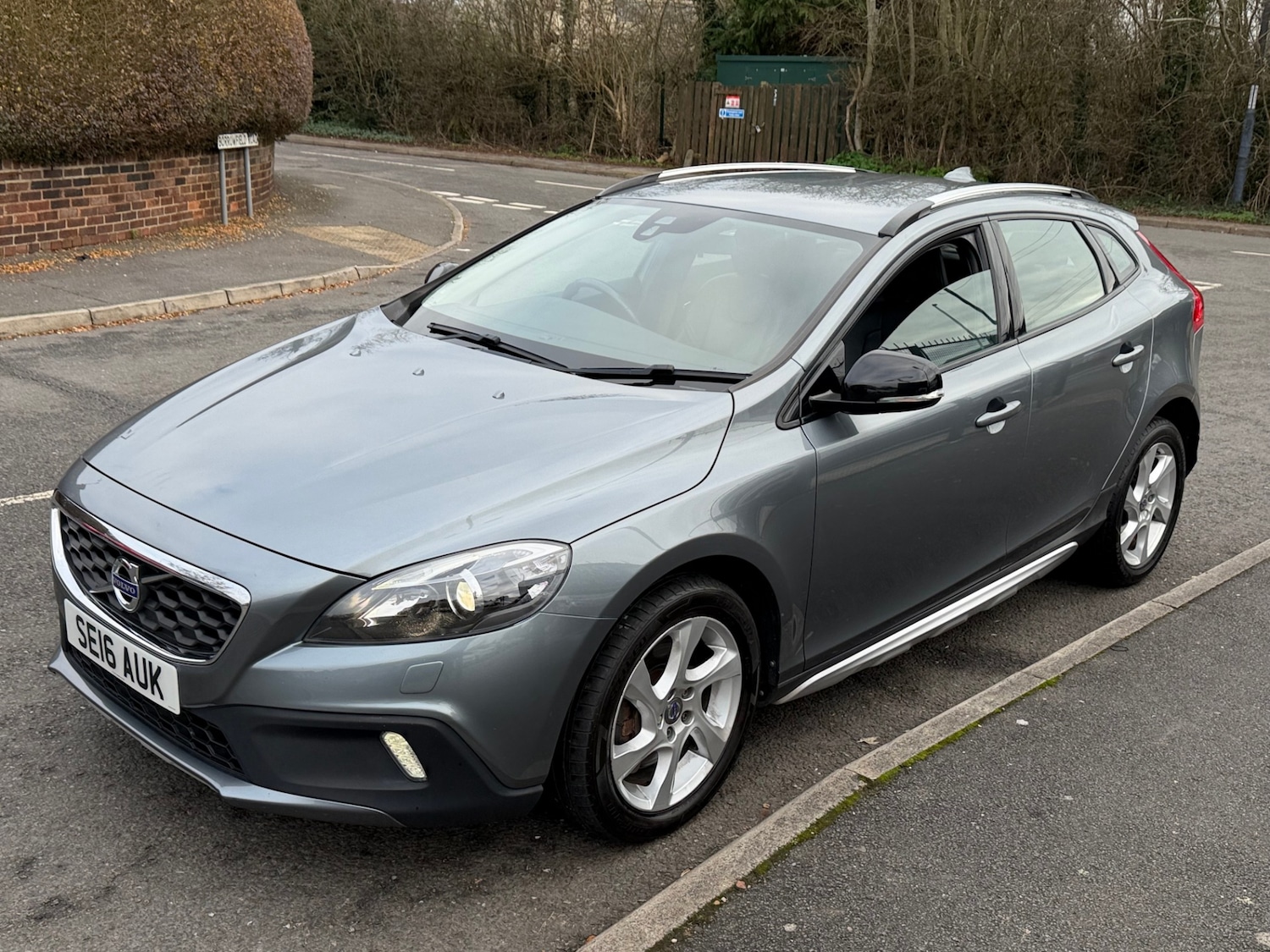 Used Volvo V40 2016 for sale - 77069366: Photo 7