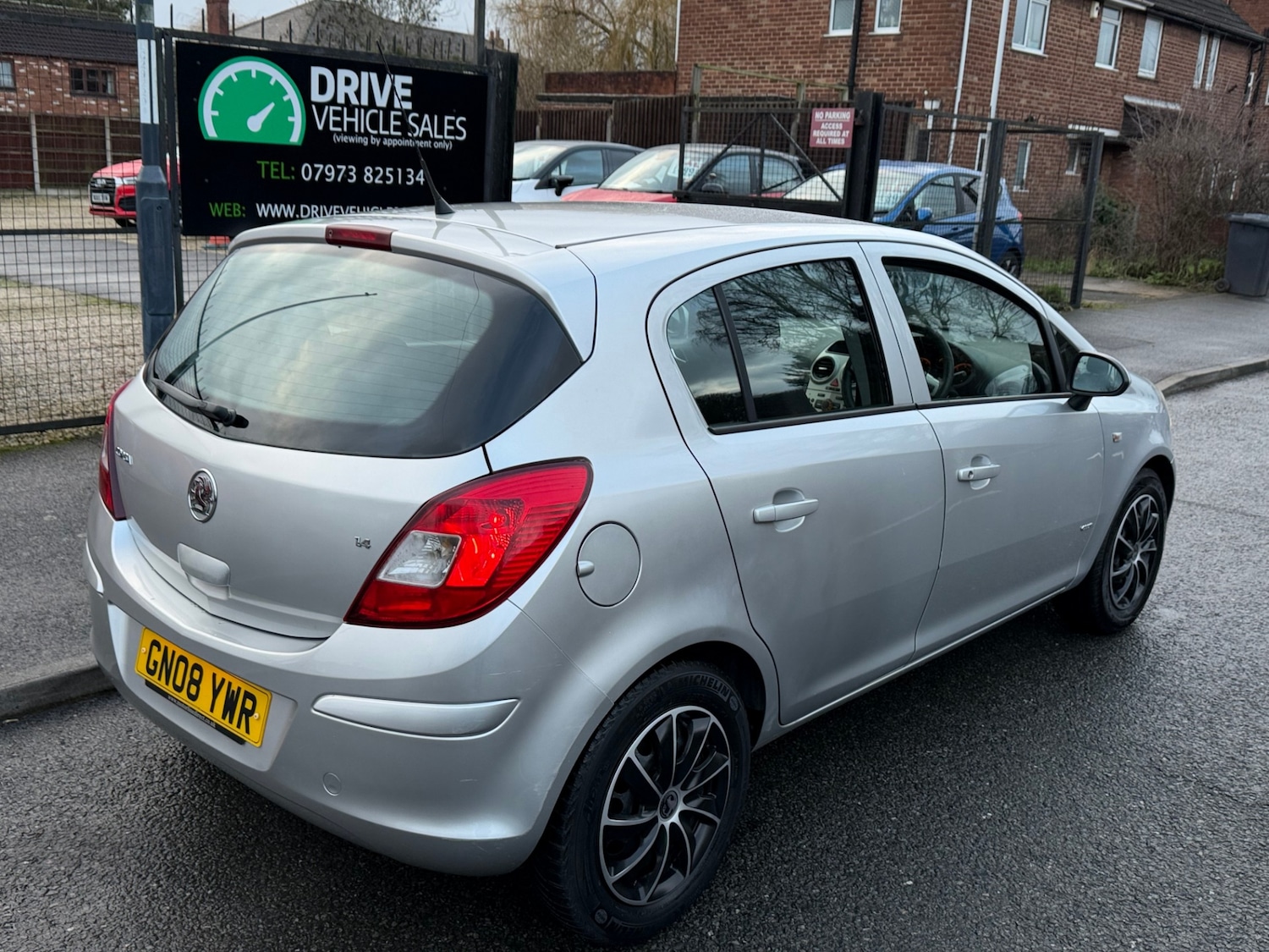 Used Vauxhall Corsa 2008 for sale - 77300787: Photo 4