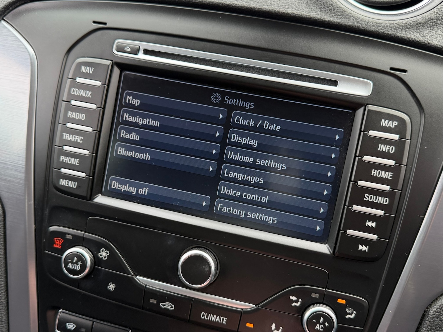 Used Ford Mondeo 2014 for sale - 77730912: Photo 19