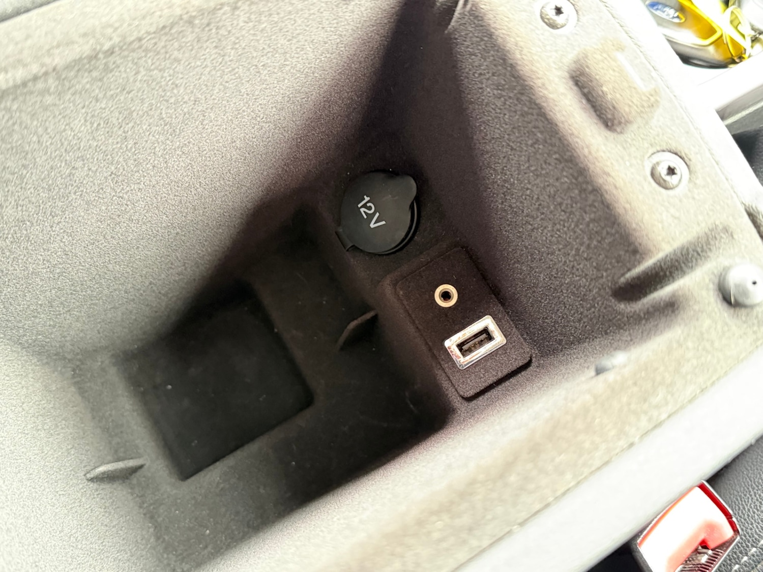 Used Ford Mondeo 2014 for sale - 77730912: Photo 24