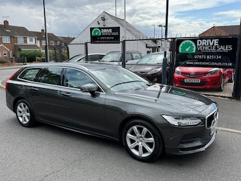 2018 (18) - 2.0 D4 Momentum 5dr Geartronic Auto ULEZ