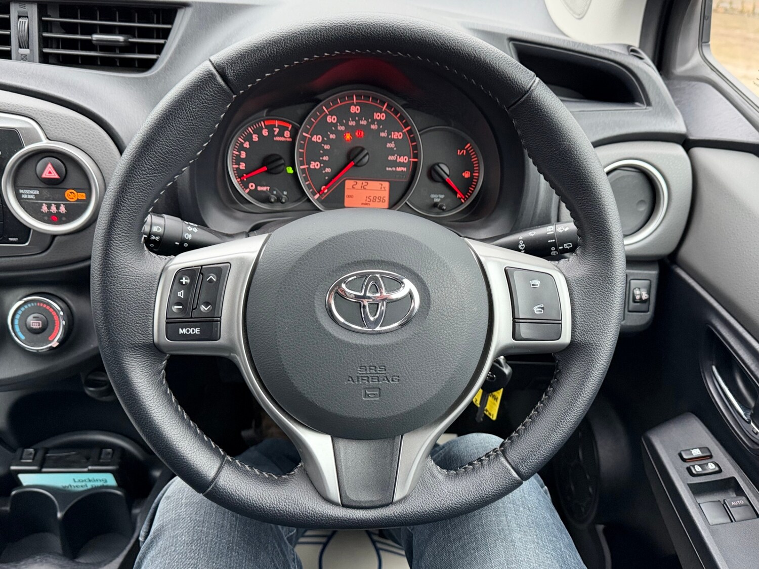 Used Toyota Yaris 2012 for sale - 77406539: Photo 17