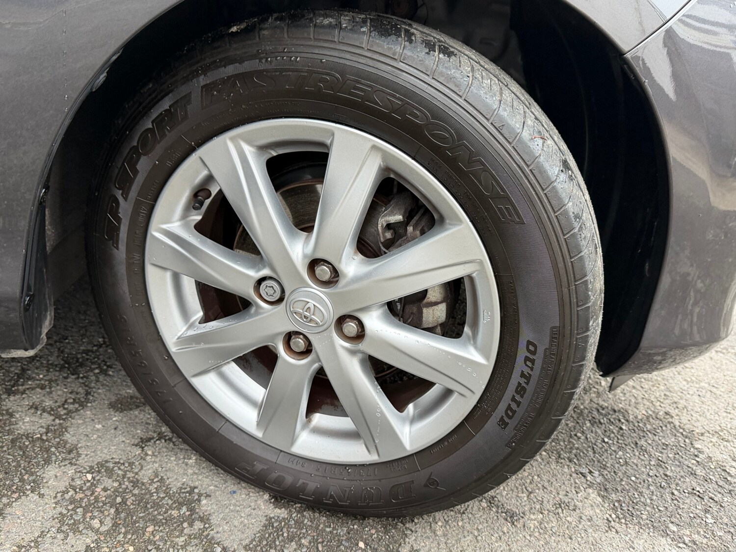 Used Toyota Yaris 2012 for sale - 77406539: Photo 26