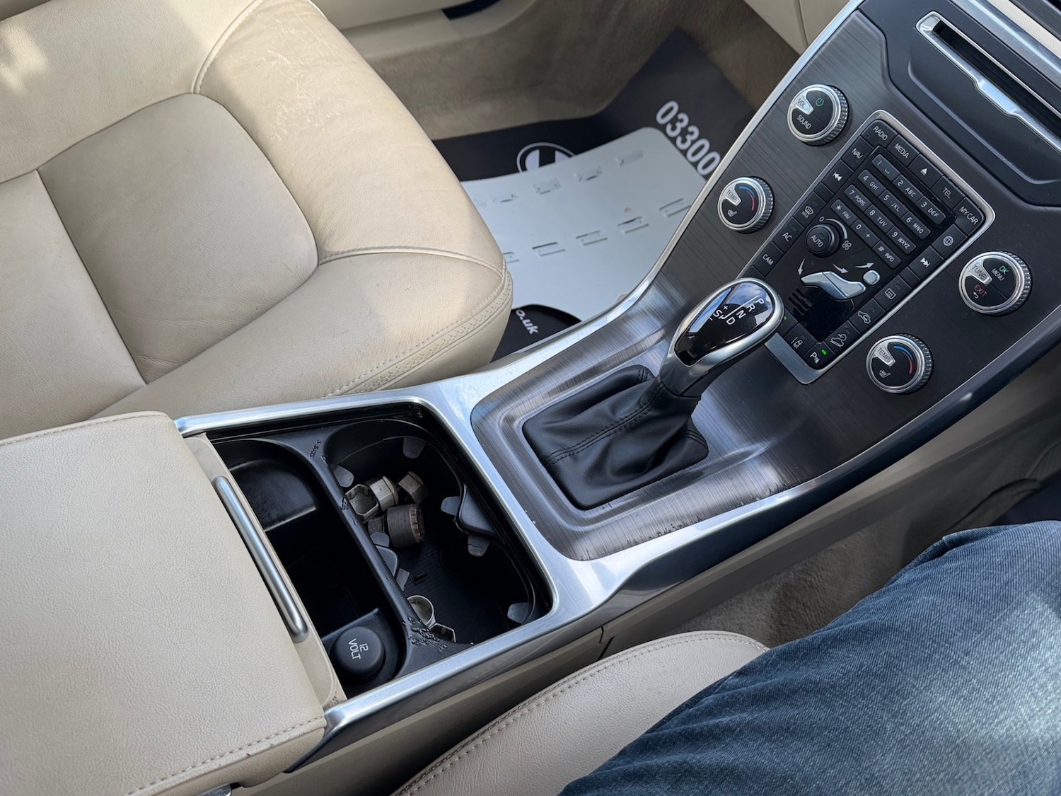 Used Volvo XC70 2015 for sale - 77392646: Photo 16