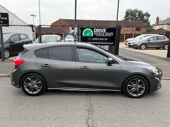 Used Ford Focus 2019 for sale - 77803590: Photo