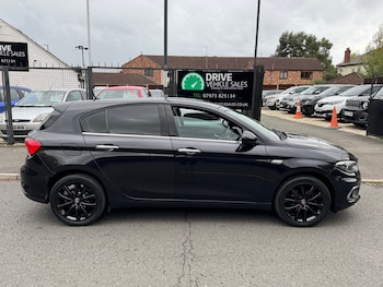 Used Fiat Tipo 2017 for sale - 76426327: Photo