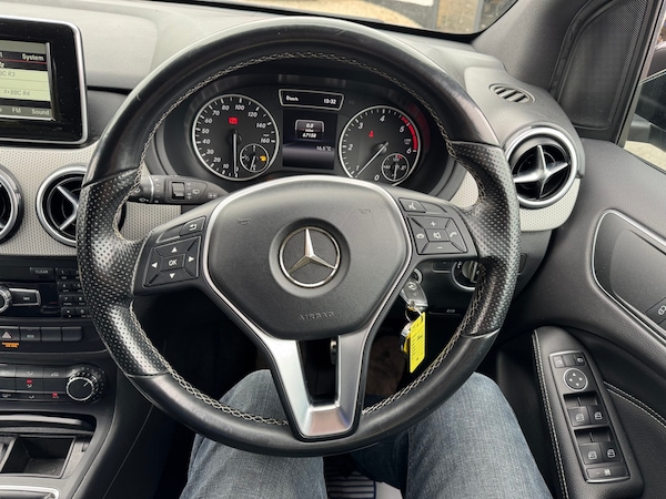 Used Mercedes-Benz B-Class 2014 for sale - 76091162: Photo 14
