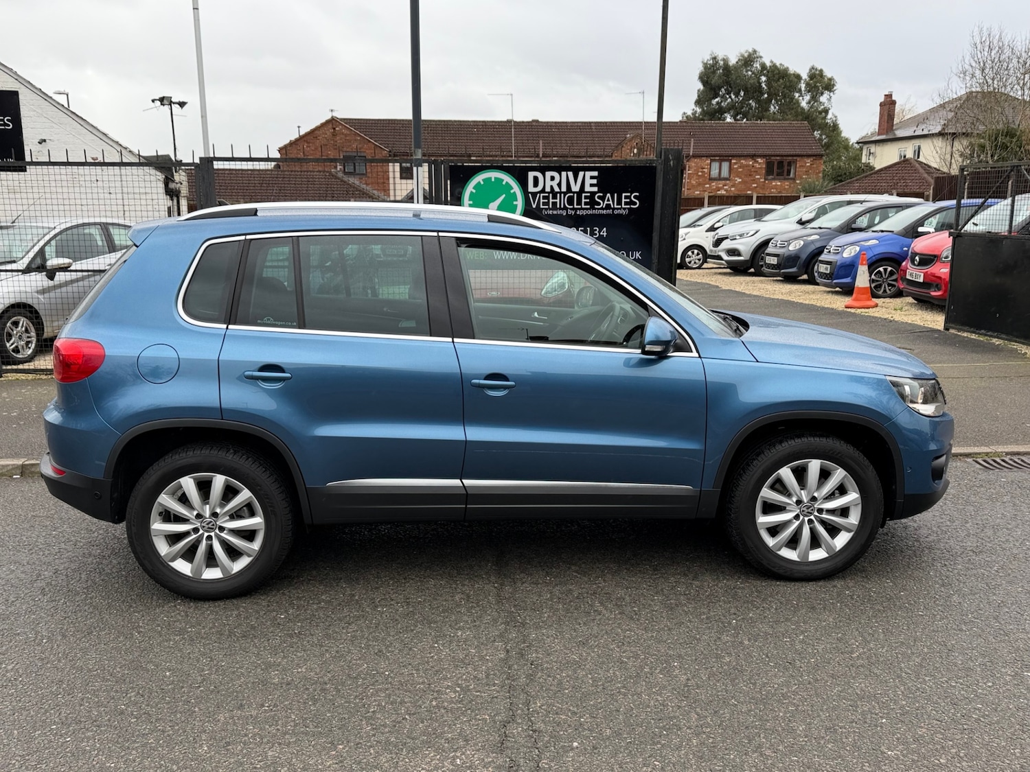 Used Volkswagen Tiguan 2014 for sale - 77640185: Photo 3