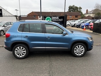 Used Volkswagen Tiguan 2014 for sale - 77640185: Photo