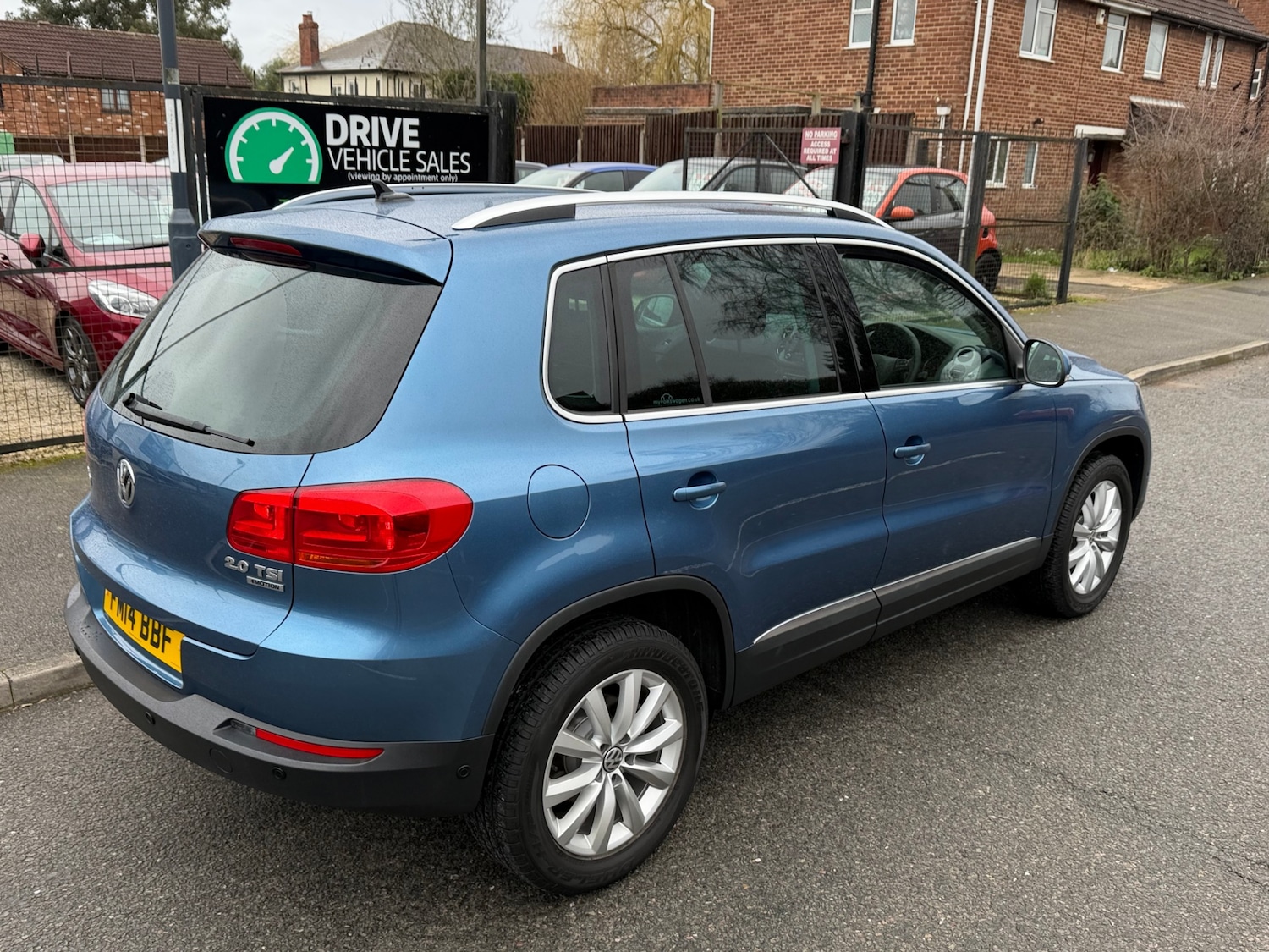 Used Volkswagen Tiguan 2014 for sale - 77640185: Photo 4