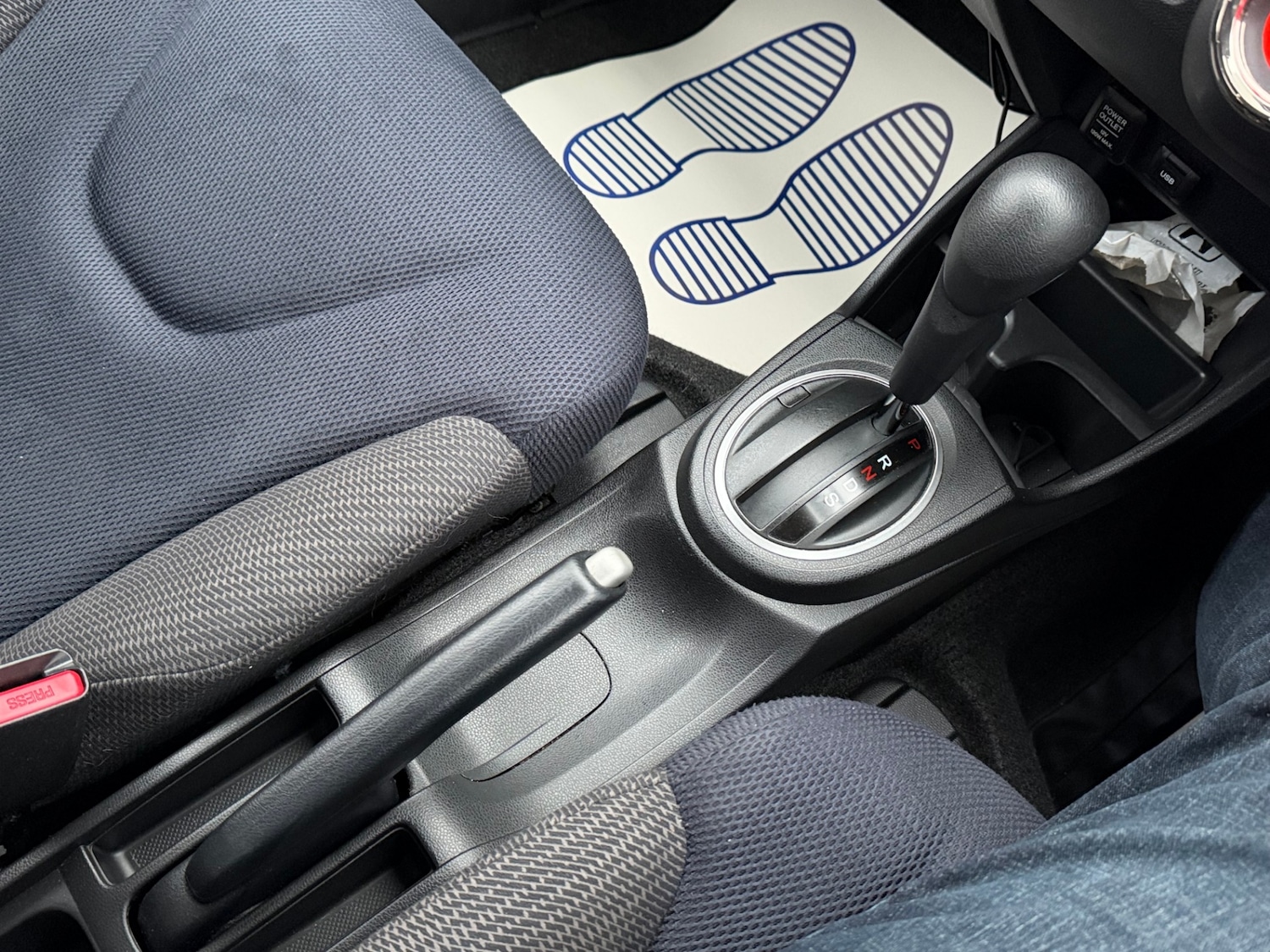 Used Honda Jazz 2013 for sale - 77036493: Photo 17