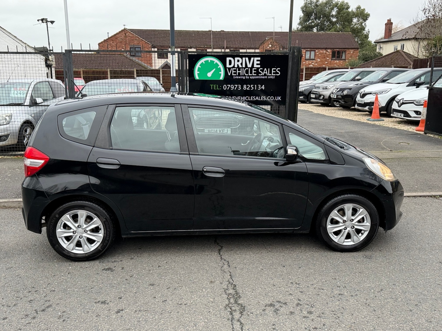 Used Honda Jazz 2013 for sale - 77036493: Photo 3