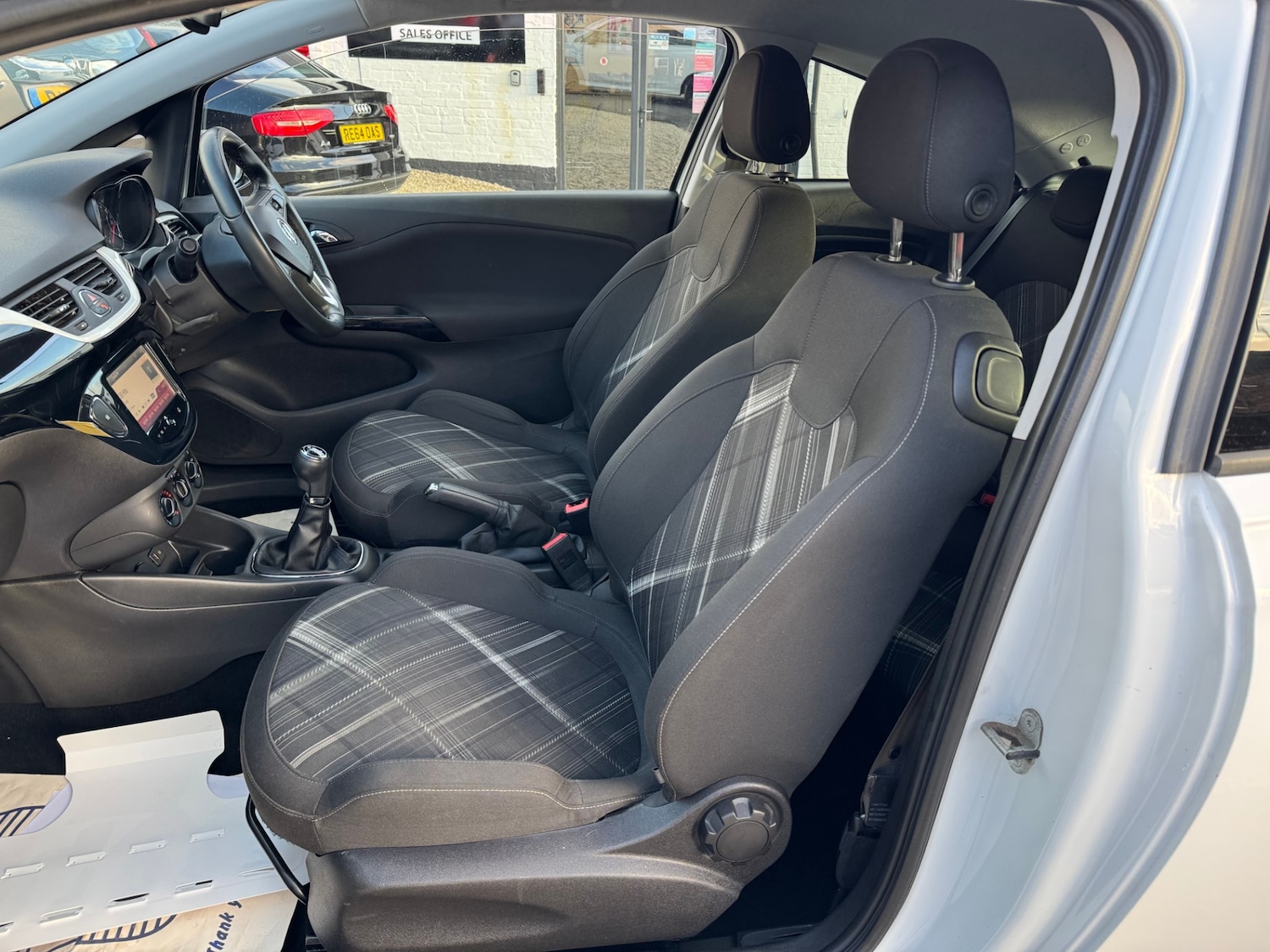 Used Vauxhall Corsa 2016 for sale - 76982920: Photo 13