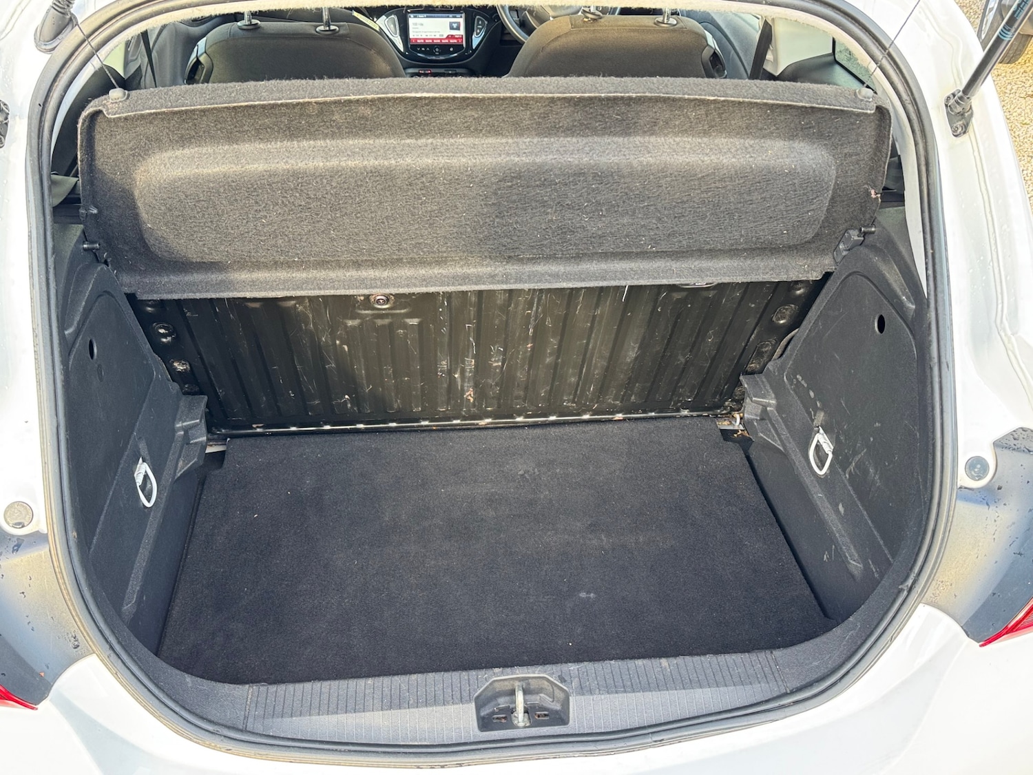 Used Vauxhall Corsa 2016 for sale - 76982920: Photo 22