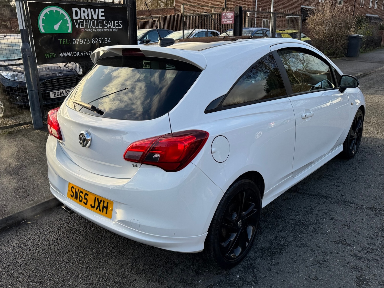 Used Vauxhall Corsa 2016 for sale - 76982920: Photo 4