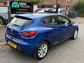 Used Renault Clio 2017 for sale - 79583213: Photo