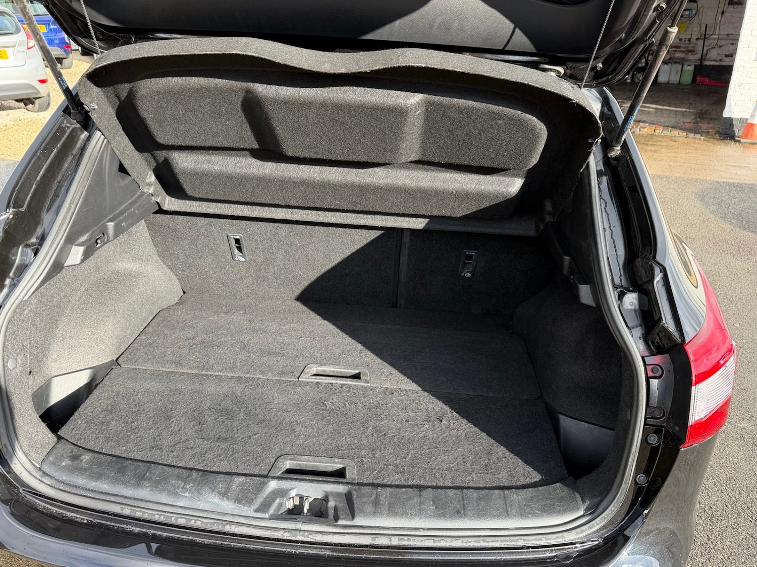 Used Nissan Qashqai 2014 for sale - 77570158: Photo 31