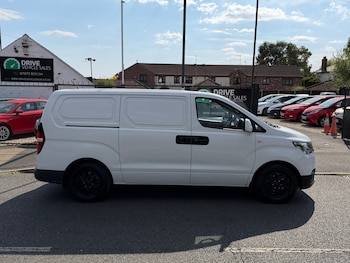 Used Hyundai Iload 2019 for sale - 79515678: Photo